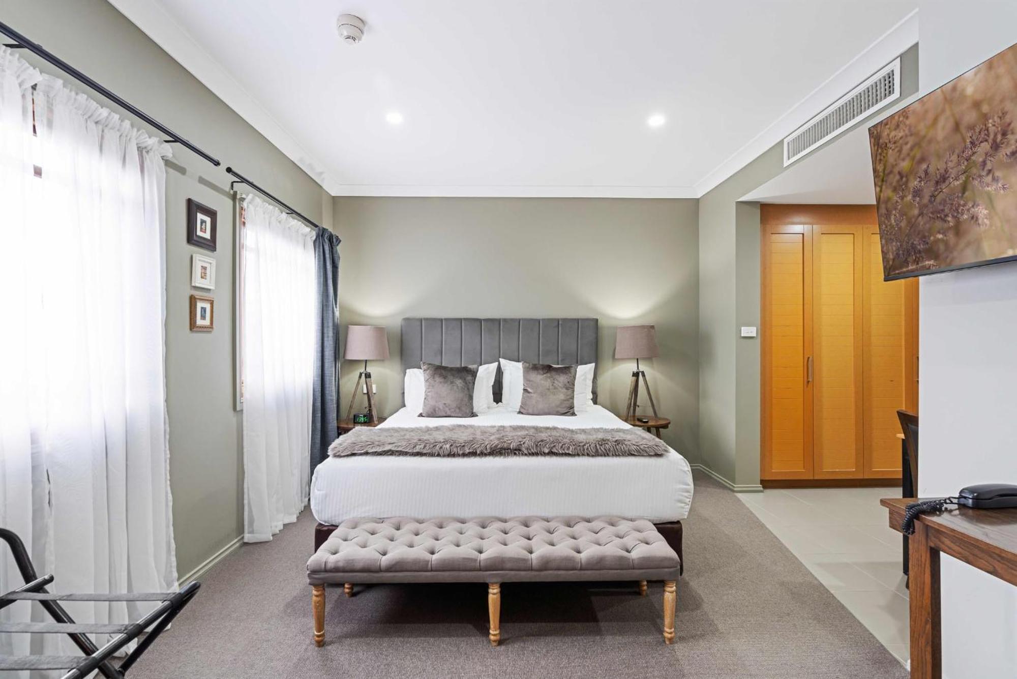 אורנג' De Russie Boutique Hotel מראה חיצוני תמונה