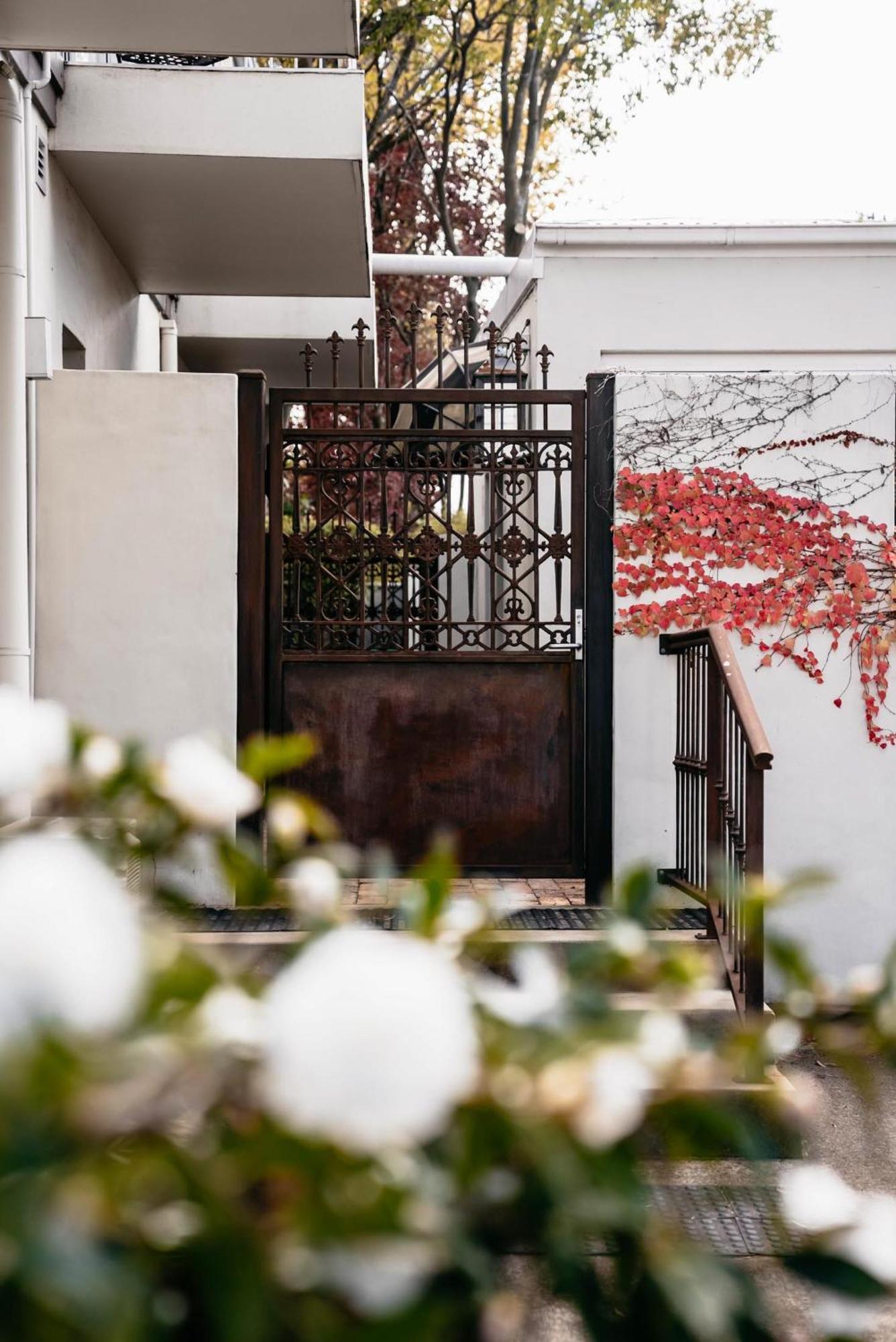 אורנג' De Russie Boutique Hotel מראה חיצוני תמונה